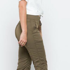 Worn 1x - THE NORTH FACE Aphrodite 2.0 Capri Pant